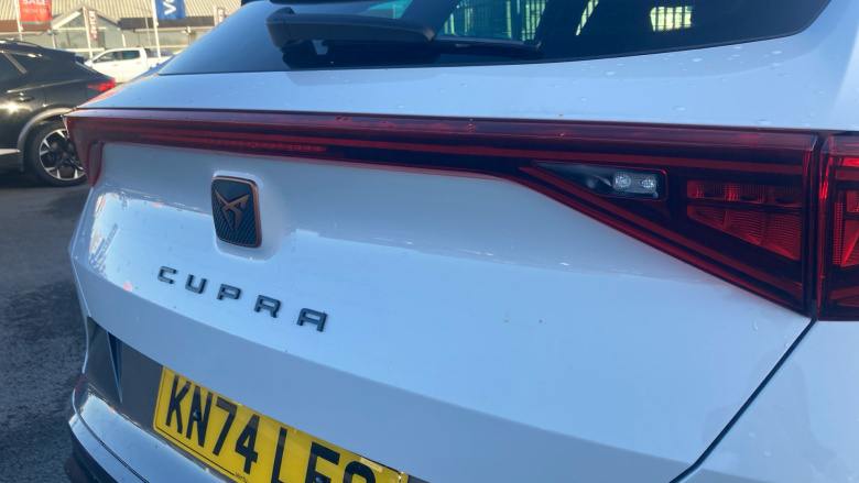 CUPRA Formentor 1.4 eHybrid 204 V2 5dr DSG Estate
